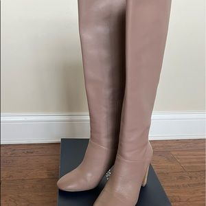 Coke Haan Glenda Boot size 8